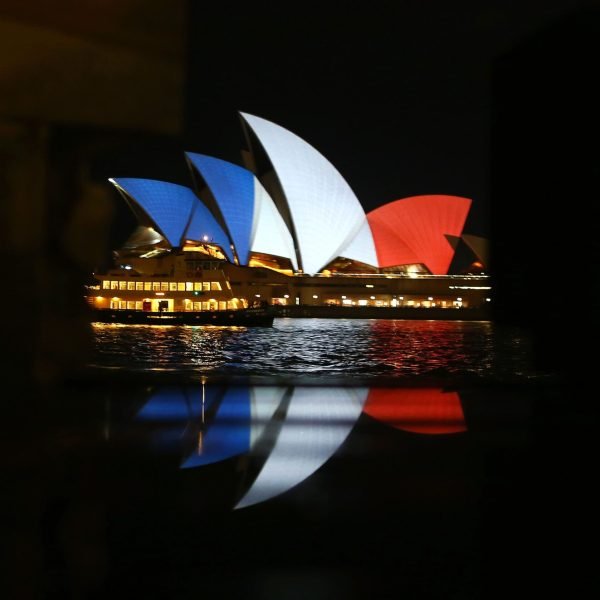 Opera House con los colores de Francia 2015